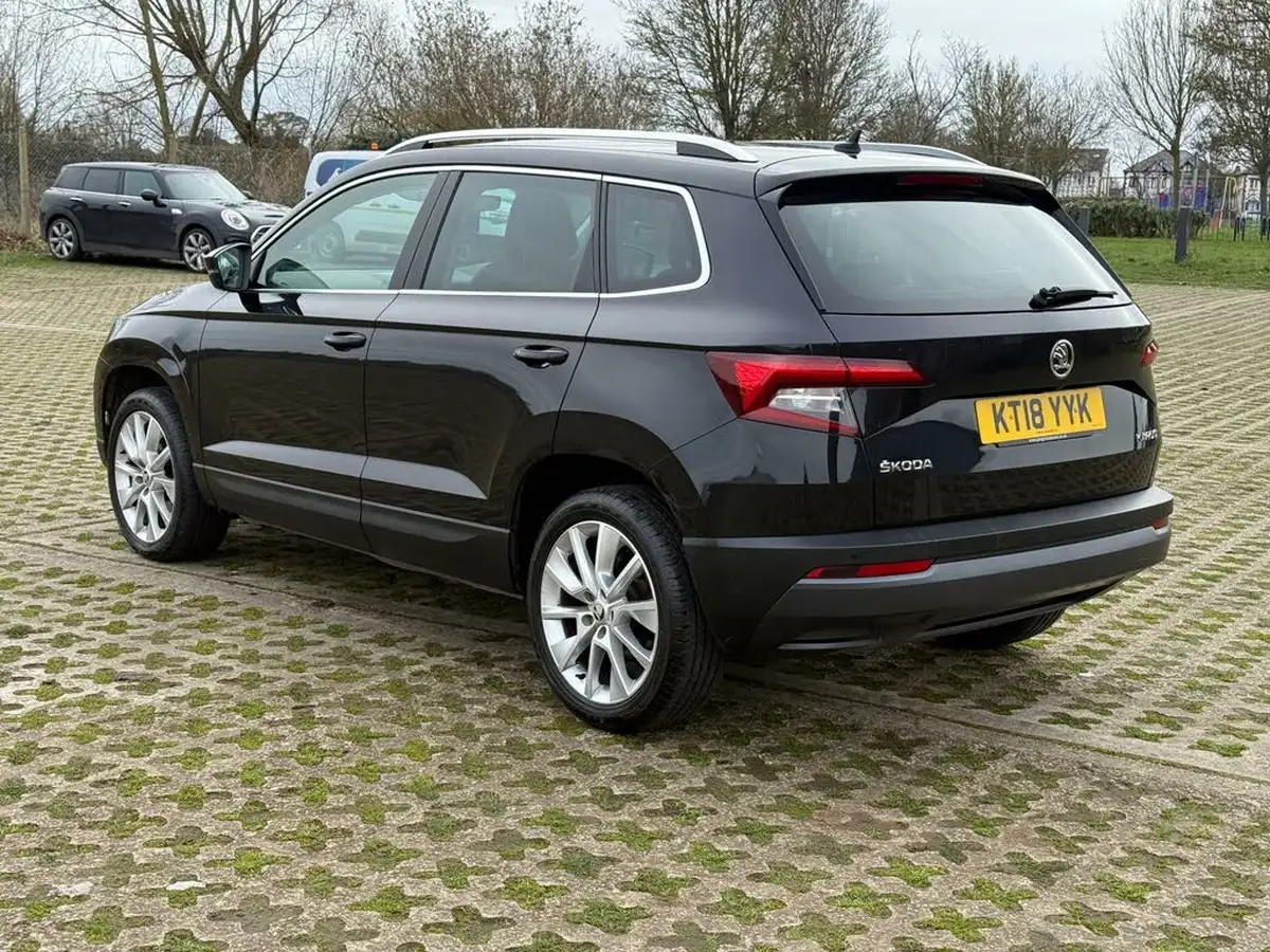 2018-skoda-karoq-15-tsi-se-l-ss-big-2