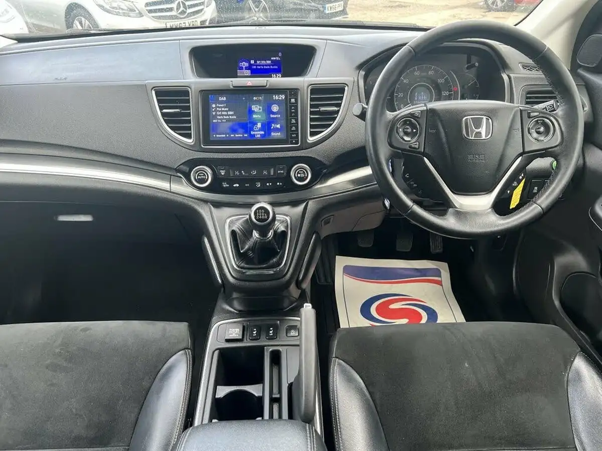 2016-honda-cr-v-16i-dtec-sr-120ps-2wdss-big-29