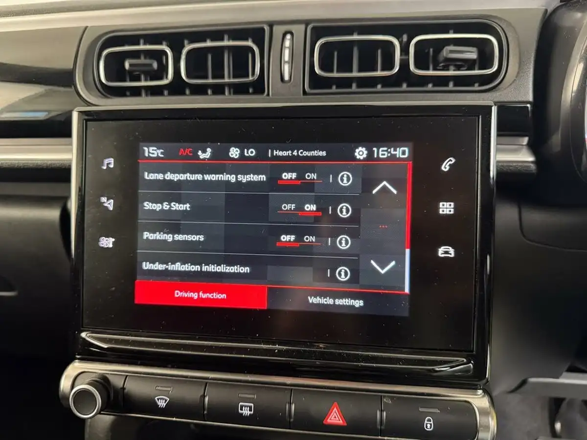 2023-citroen-c3-12-puretech-plus-110ps-eat6-big-43