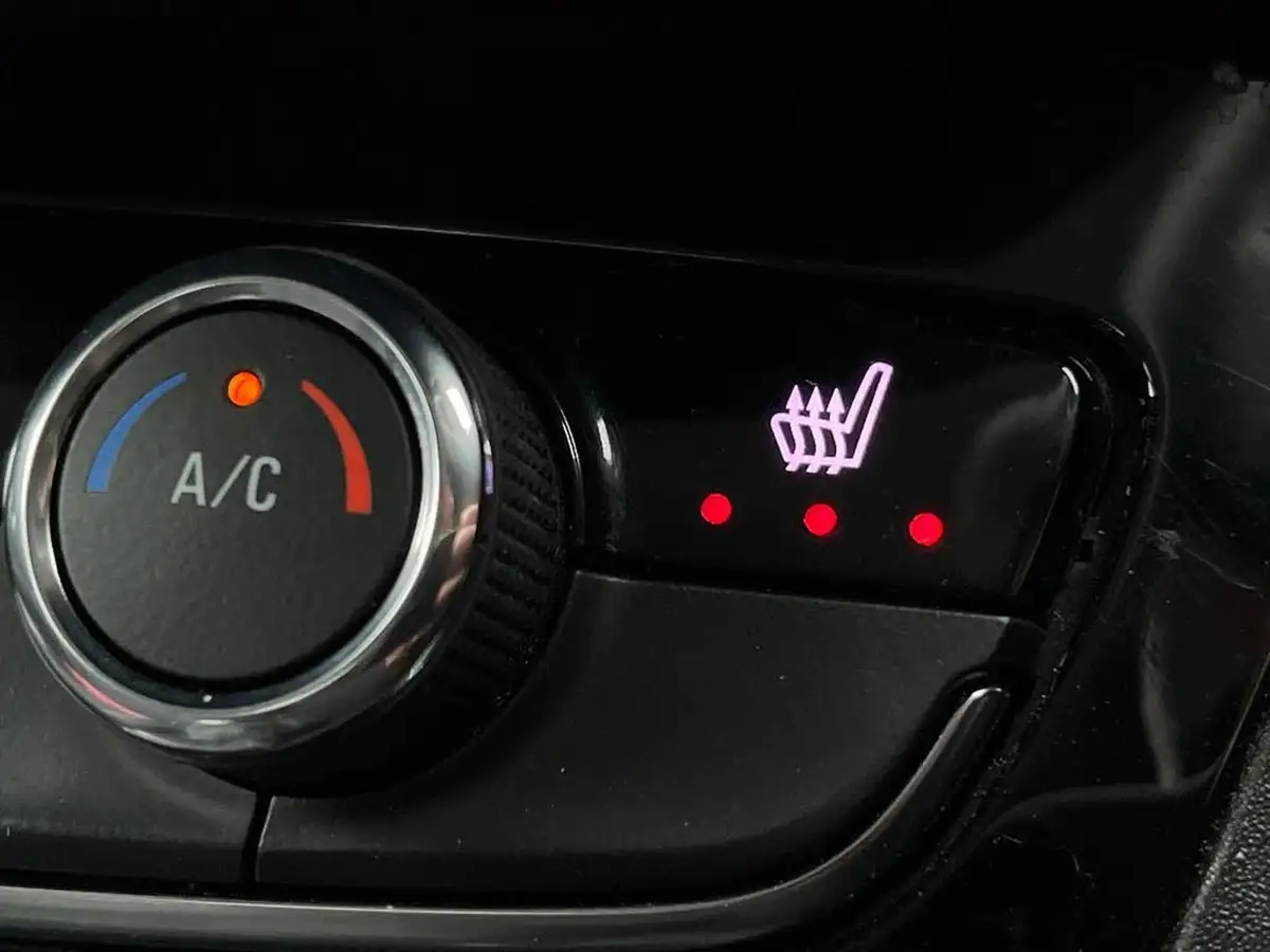 2022-vauxhall-corsa-12i-elite-edition-big-21