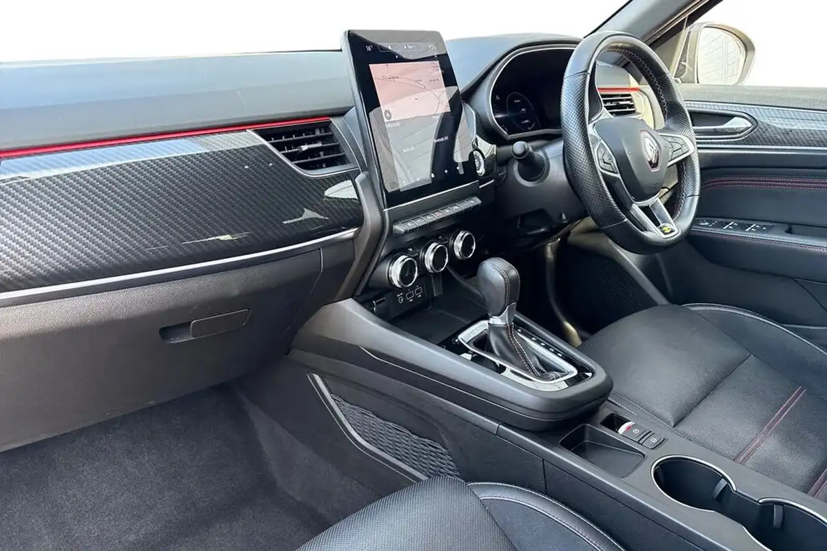 2021-renault-arkana-16-rs-line-big-14