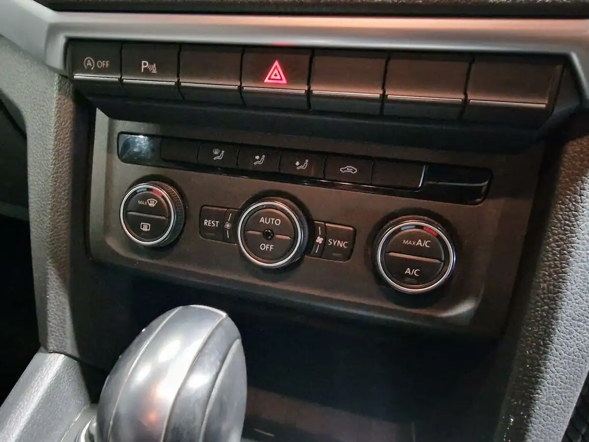 2017-volkswagen-amarok-30tdi-aventura-4motion-per-big-22