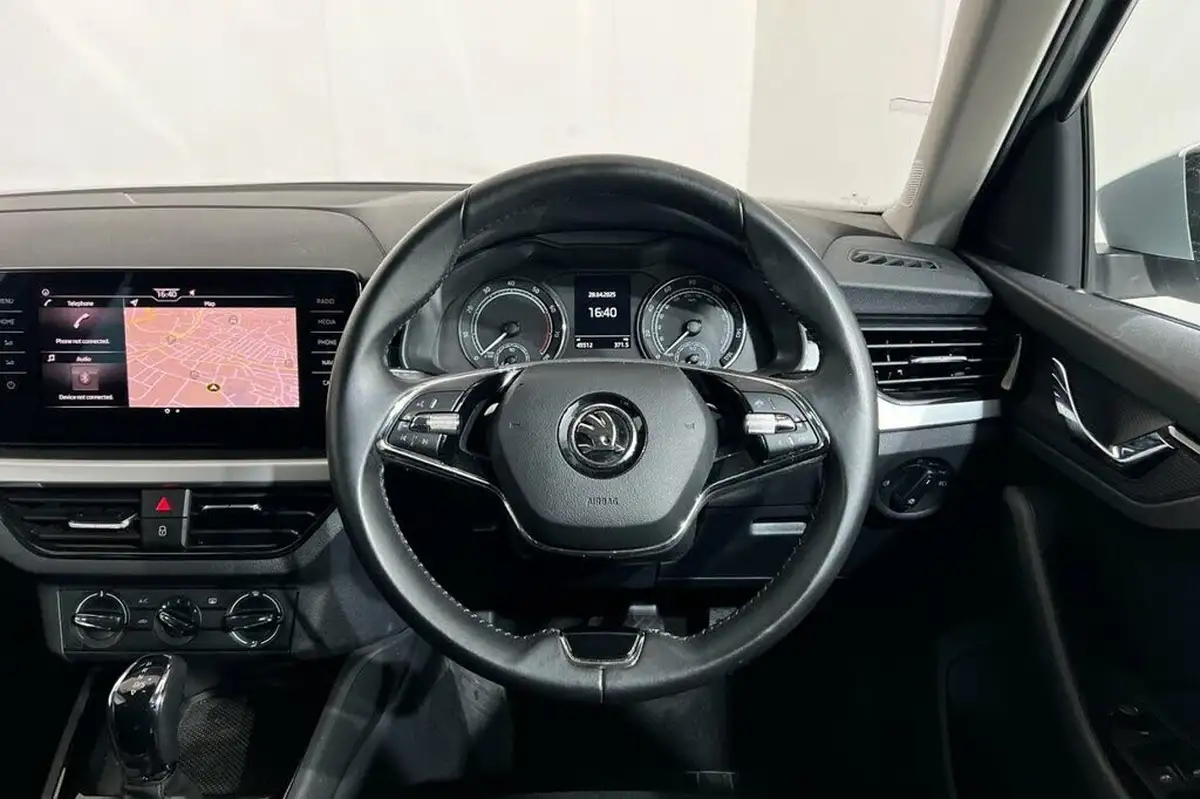 2023-skoda-kamiq-10-tsi-se-drive-110ps-dsg-big-11
