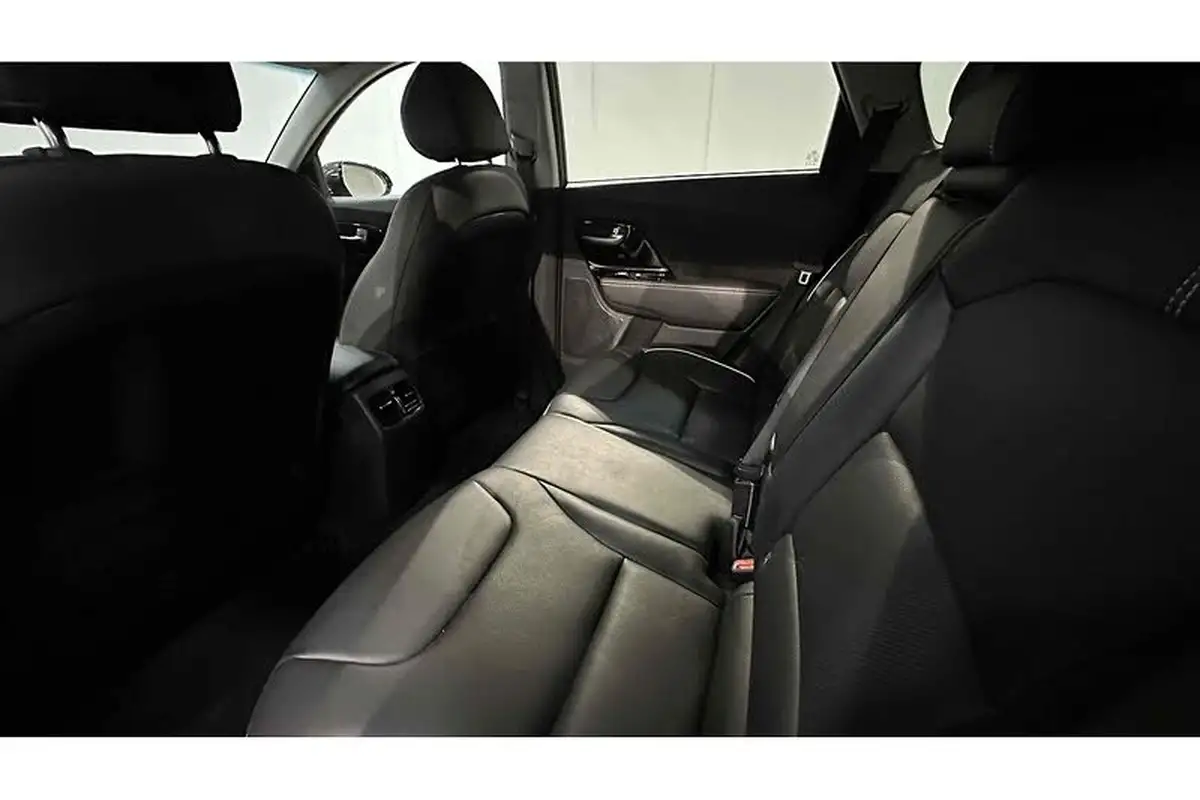 2021-kia-e-niro-ev-4-big-20