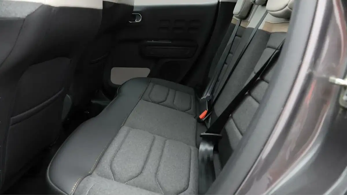 2022-citroen-c3-12-puretech-shine-plus-83ps-ss-big-15