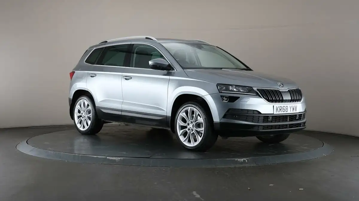 2018-skoda-karoq-20tdi-edition-big-47
