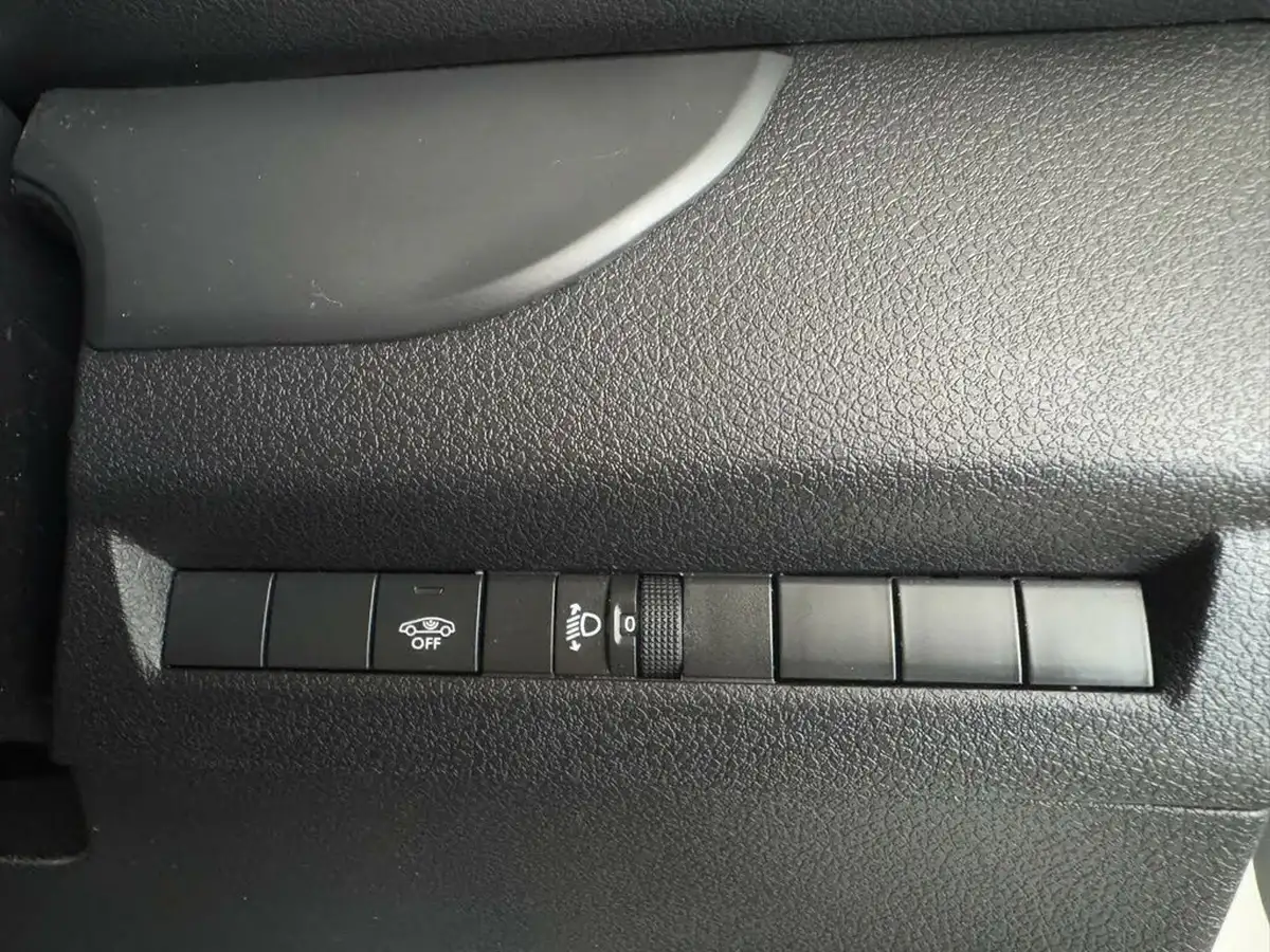 2023-citroen-spacetourer-e-business-edition-m-big-21