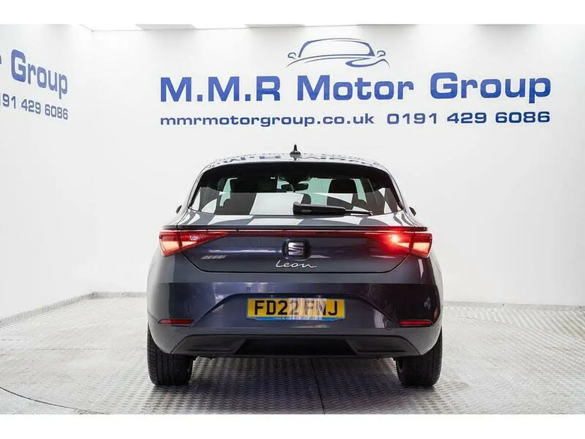 2022-seat-leon-10-tsi-evo-se-dynamic-hatchback-big-11