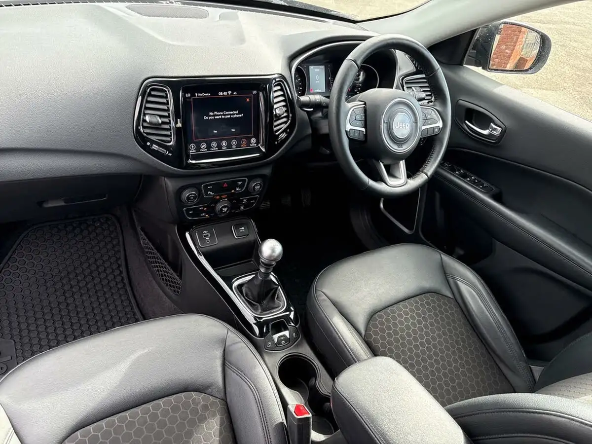 2021-jeep-compass-14-multiair-ii-night-eagle-big-1