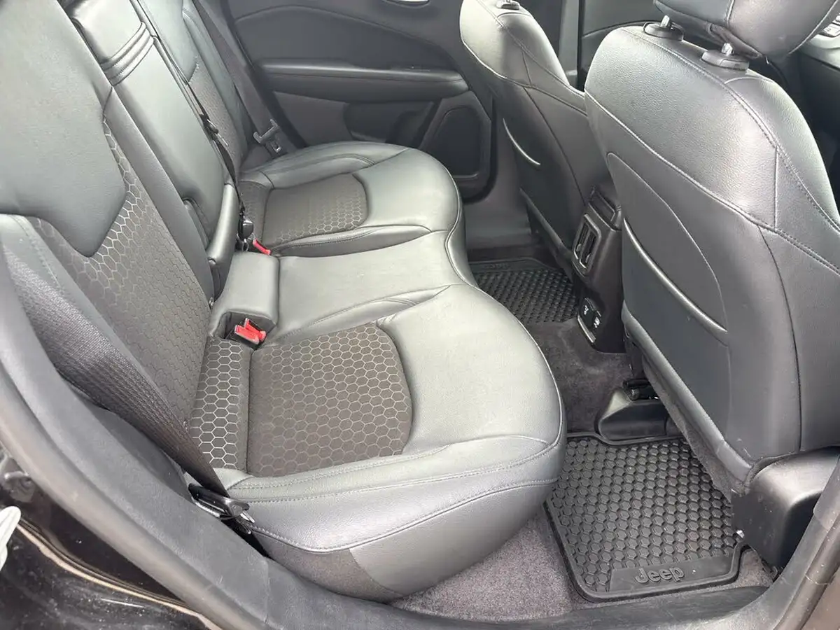 2021-jeep-compass-14-multiair-ii-night-eagle-big-24