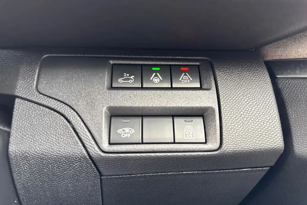 2022-peugeot-3008-suv-12-puretech-gt-premium-big-45