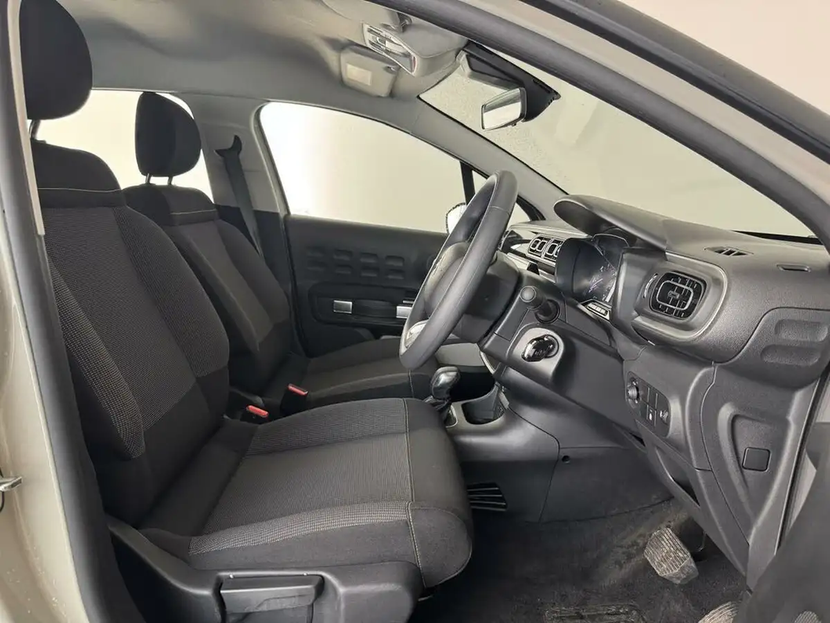 2024-citroen-c3-12-puretech-plus-110ps-eat6-big-19
