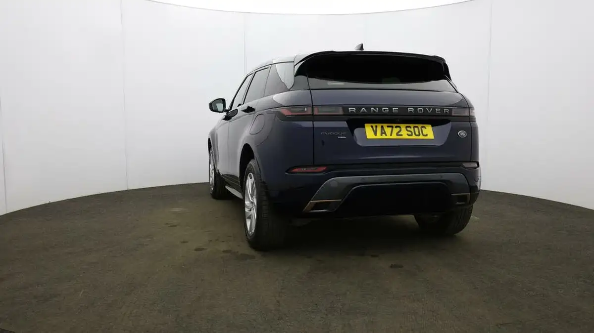 2022-land-rover-range-rover-evoque-15-p300e-r-dynamic-s-big-56