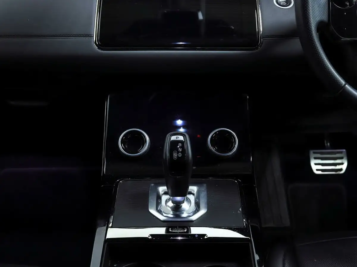 2019-land-rover-range-rover-evoque-20-p250-r-dynamic-se-big-29