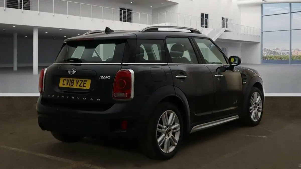 2018-mini-countryman-15-cooper-ss-all4-big-3