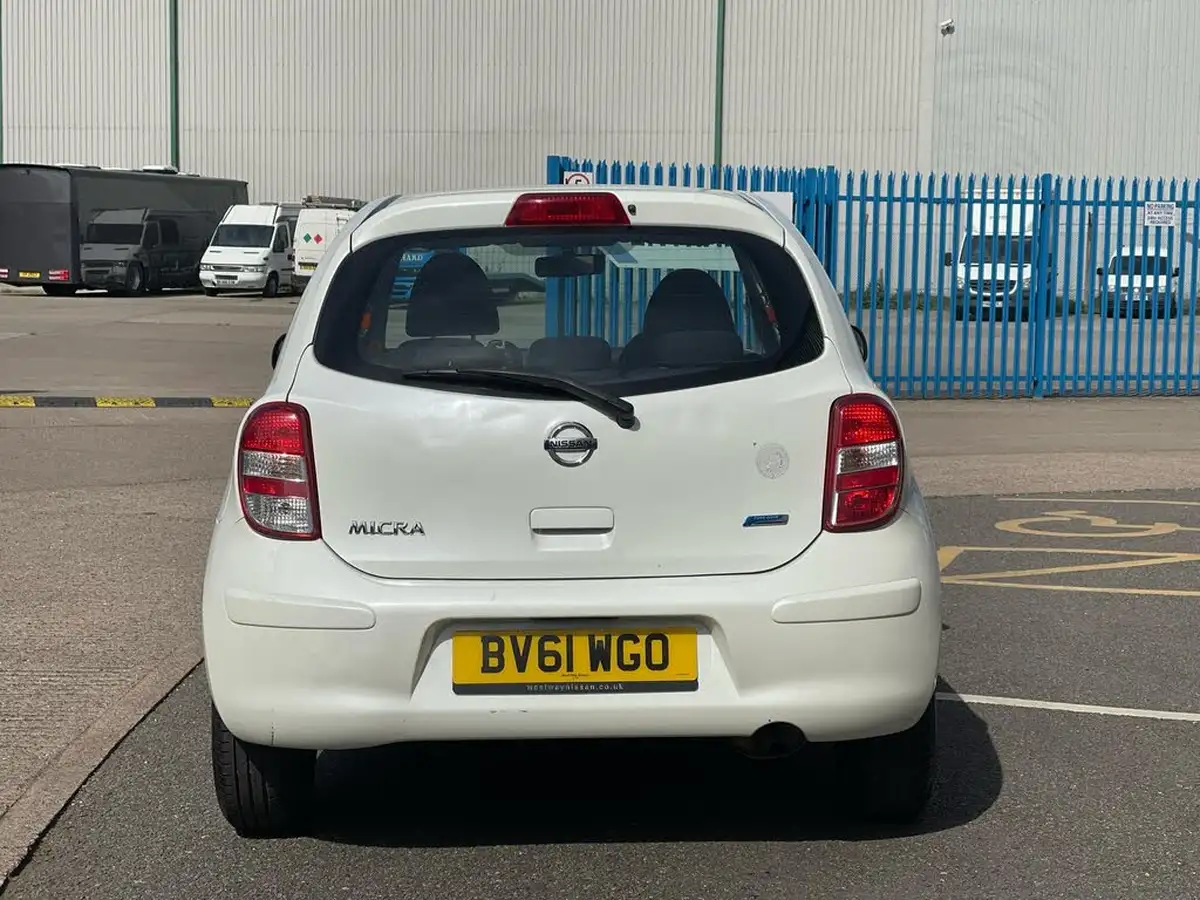 2011-nissan-micra-12-acenta-79bhp-5d-1198cc-big-7