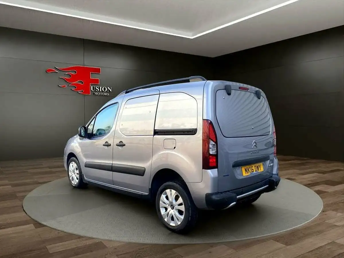 2016-citroen-berlingo-16bluehdi-multispace-xtr-100ps-ss-big-4