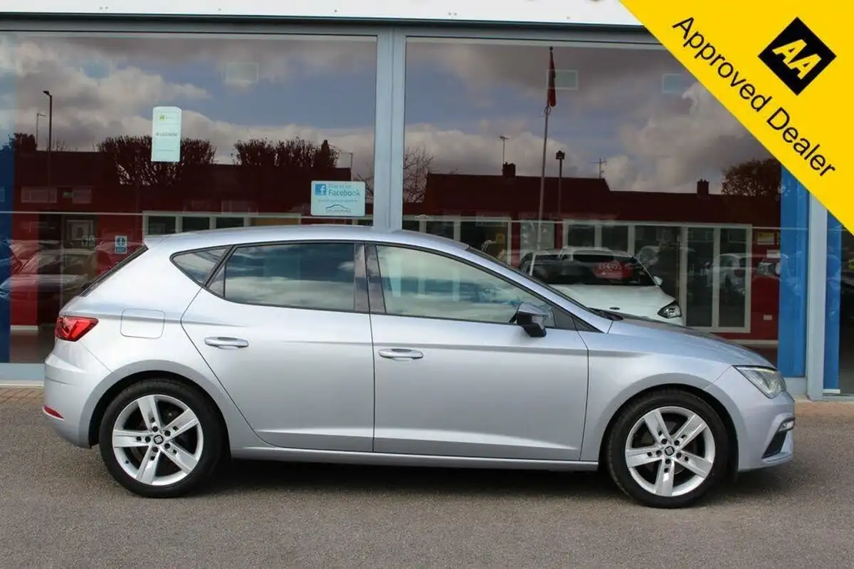 2018-seat-leon-14-ecotsi-fr-technology-hatchback-5d-dsg-big-1