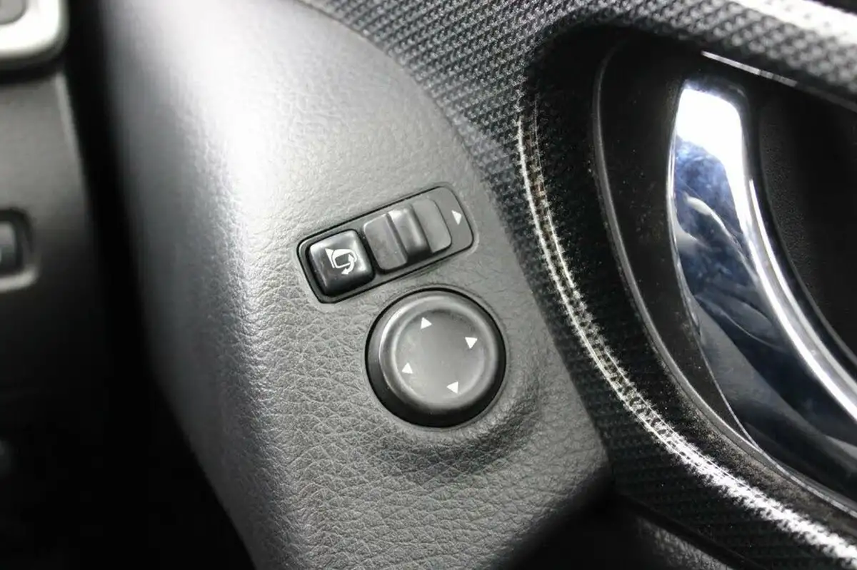 2016-nissan-x-trail-16-dig-t-n-vision-big-38