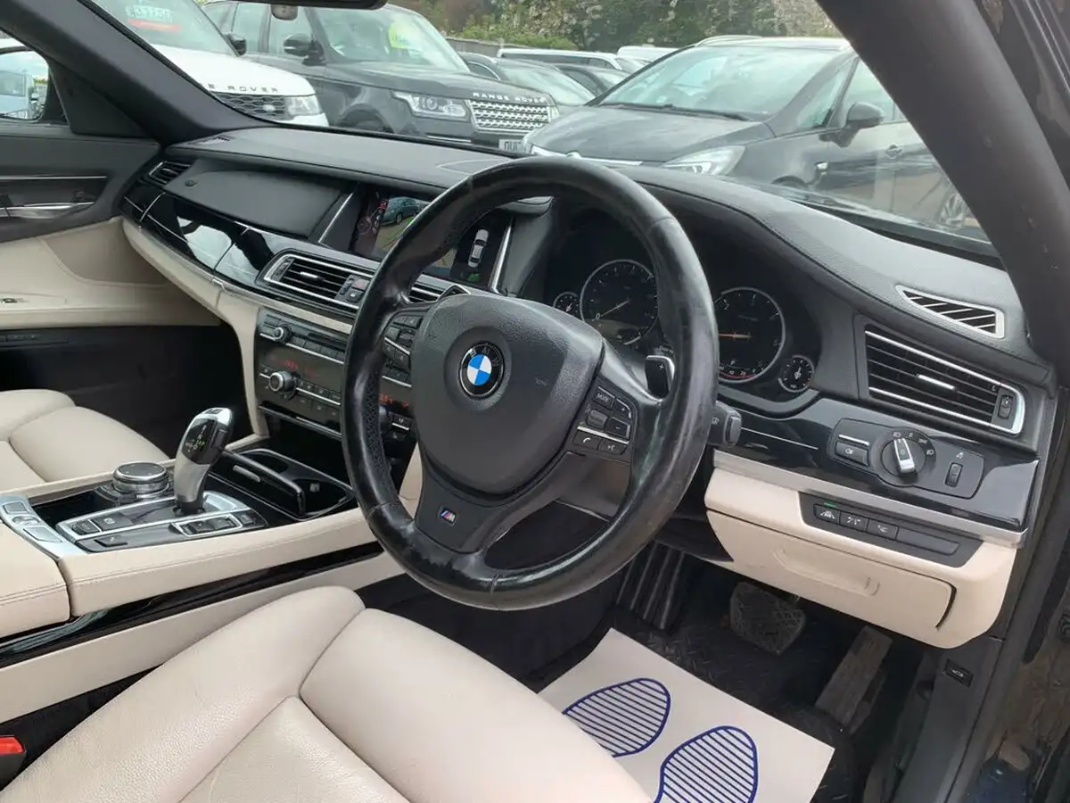2015-bmw-7-series-30td-730d-m-sport-exclusive-big-11