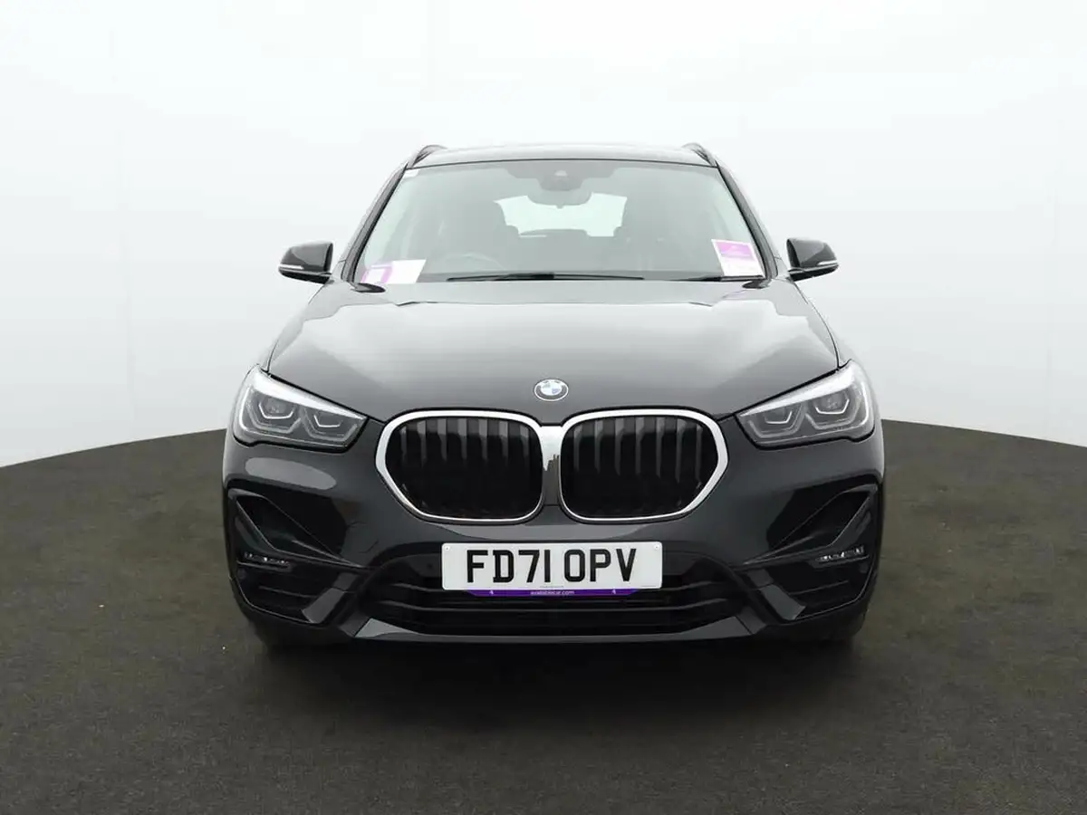 2021-bmw-x1-15-sdrive18i-sport-big-1