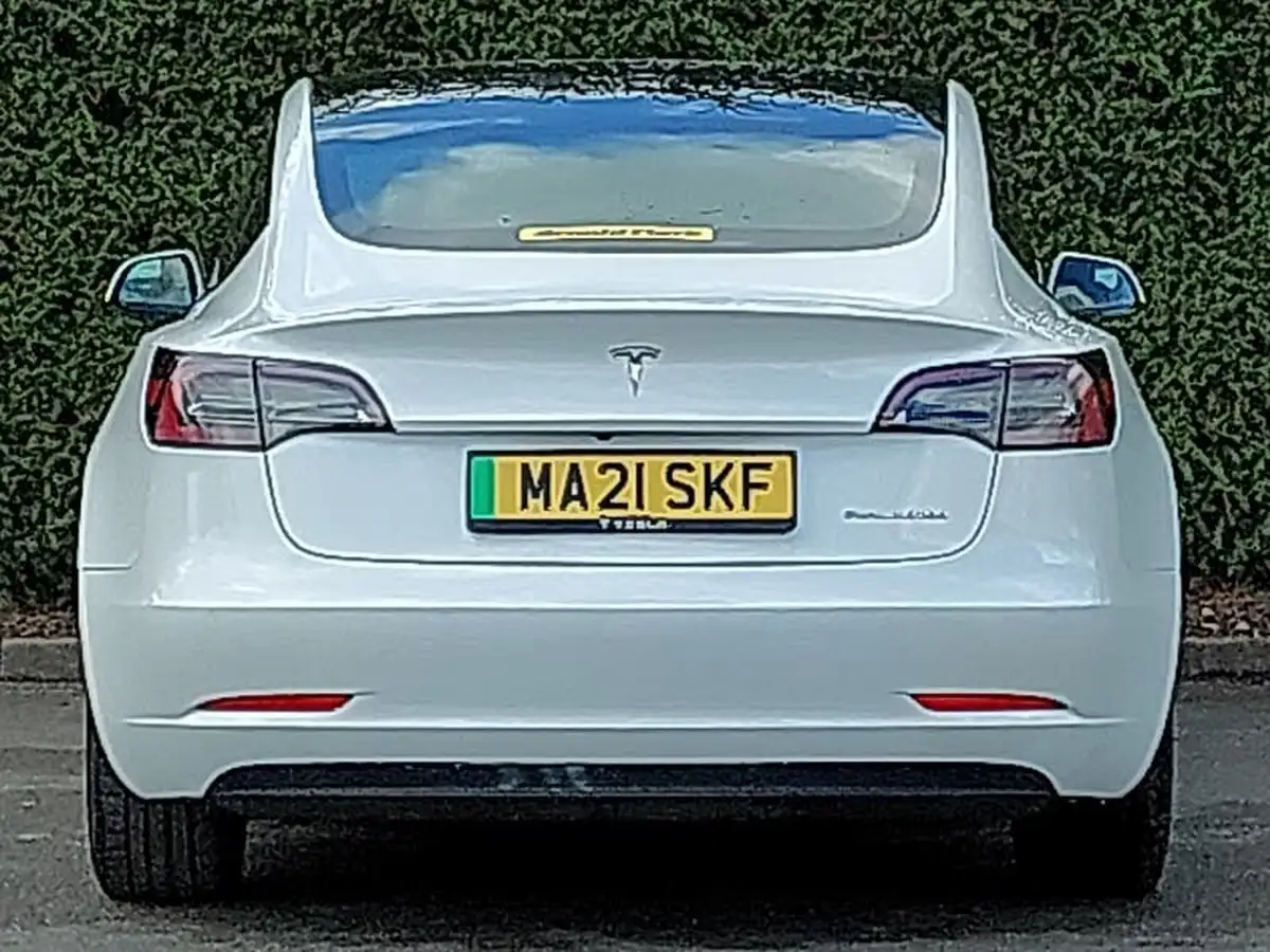 2021-tesla-model-3-e-long-range-4x4-big-17
