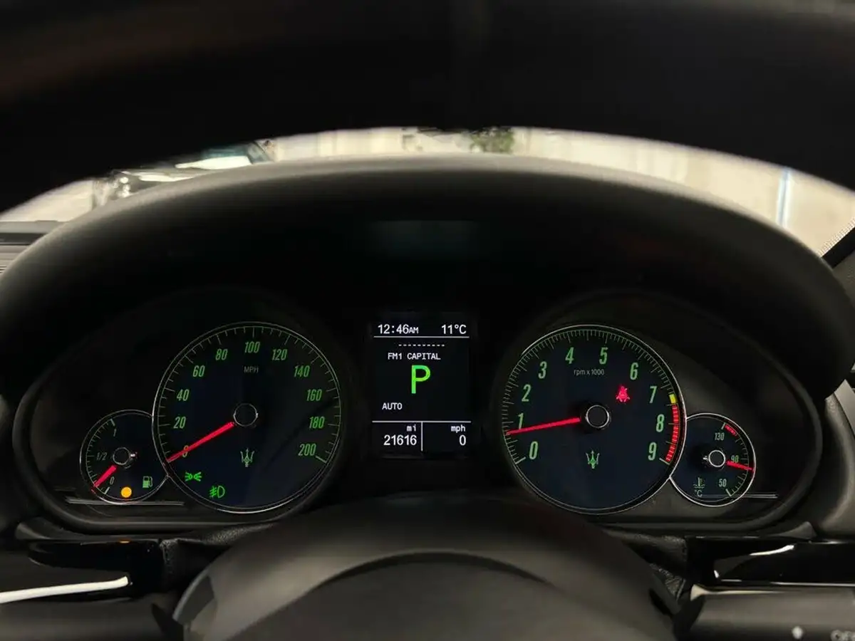 2016-maserati-granturismo-42-big-56