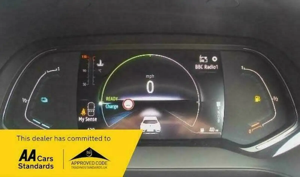 2024-renault-captur-16-techno-145ps-full-big-3