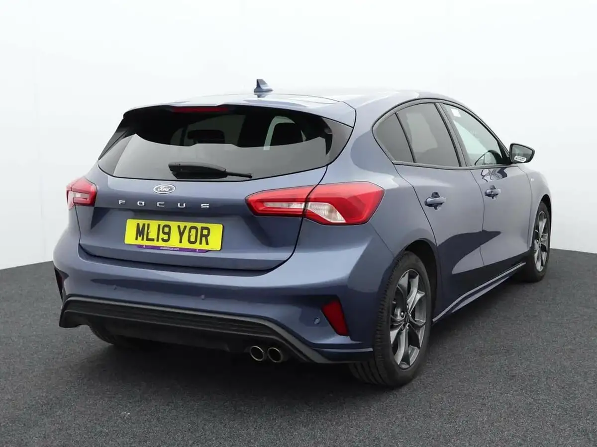 2019-ford-focus-10t-st-line-ss-hatchback-big-4