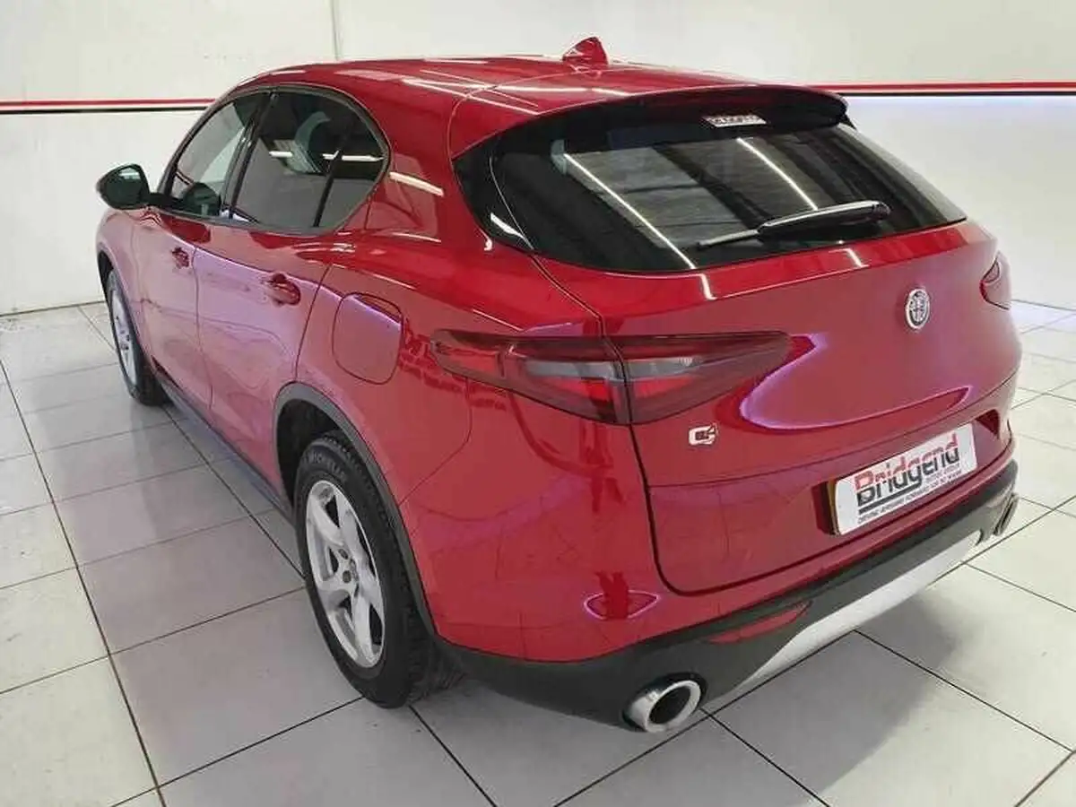 2018-alfa-romeo-stelvio-22td-super-177bhp-awd-big-3