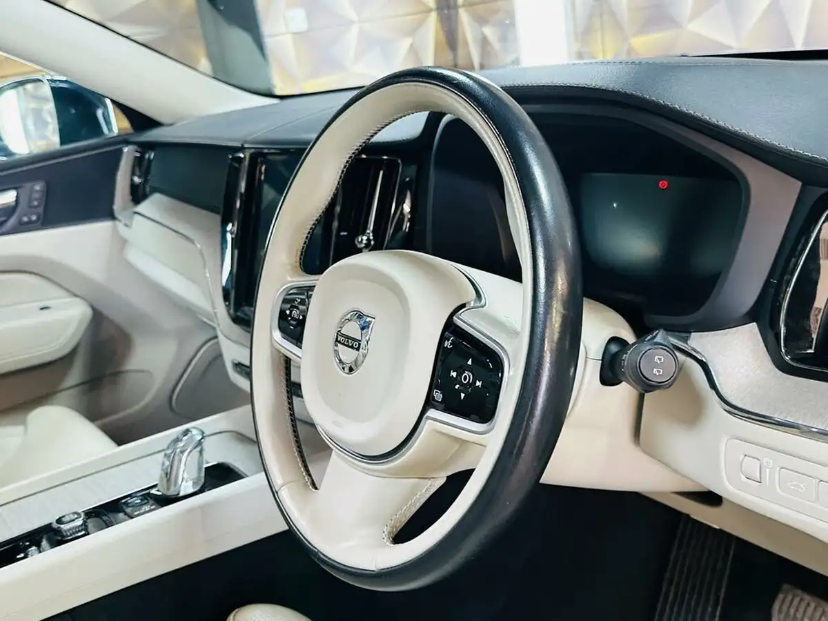 2019-volvo-xc60-20-t8-inscription-pro-ss-big-58