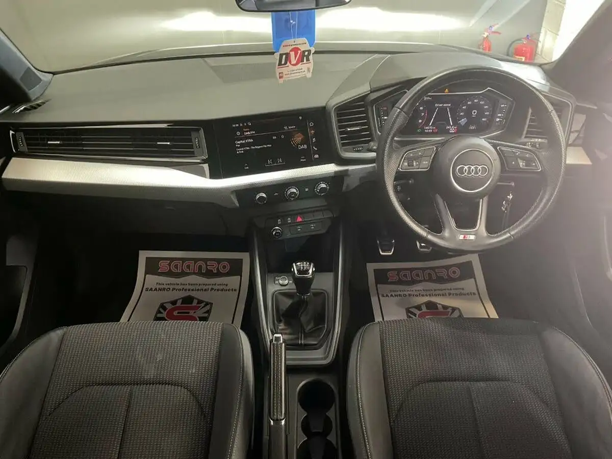 2021-audi-a1-10-25-tfsi-s-line-big-38