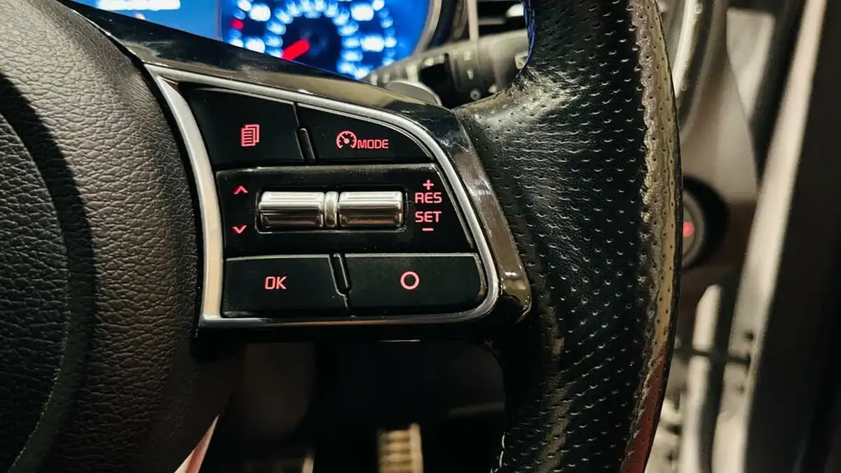 2020-kia-pro-ceed-16crdi-gt-line-dct-big-13