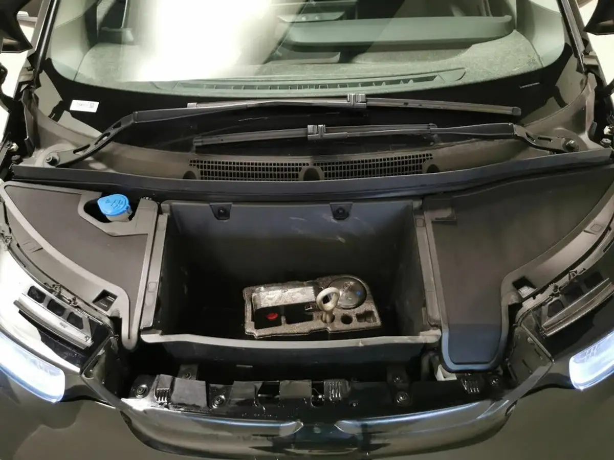 2022-bmw-i3-e-120-ah-s-big-32