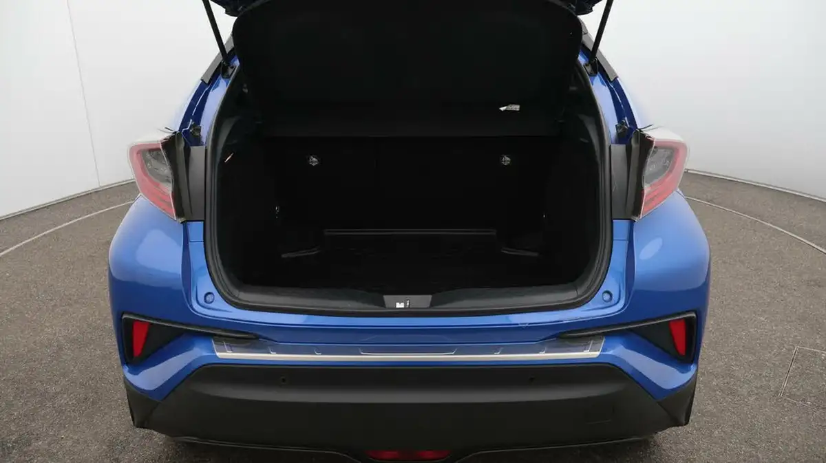 2018-toyota-c-hr-18-vvt-i-dynamic-big-17