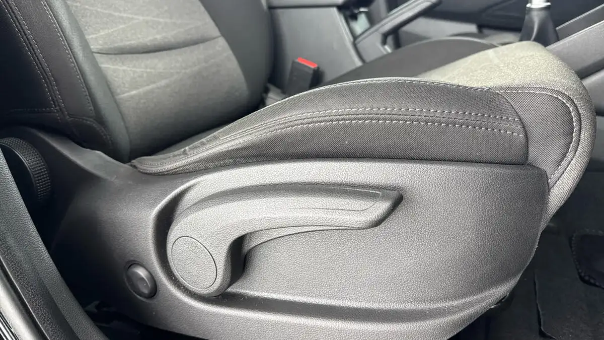 2018-hyundai-tucson-16-gdi-se-nav-big-25