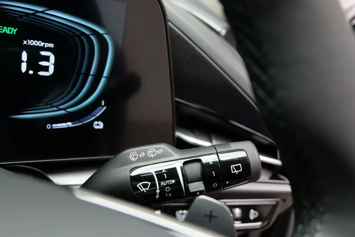 2024-kia-niro-16-gdi-127bhp-hev-132kwh-big-17