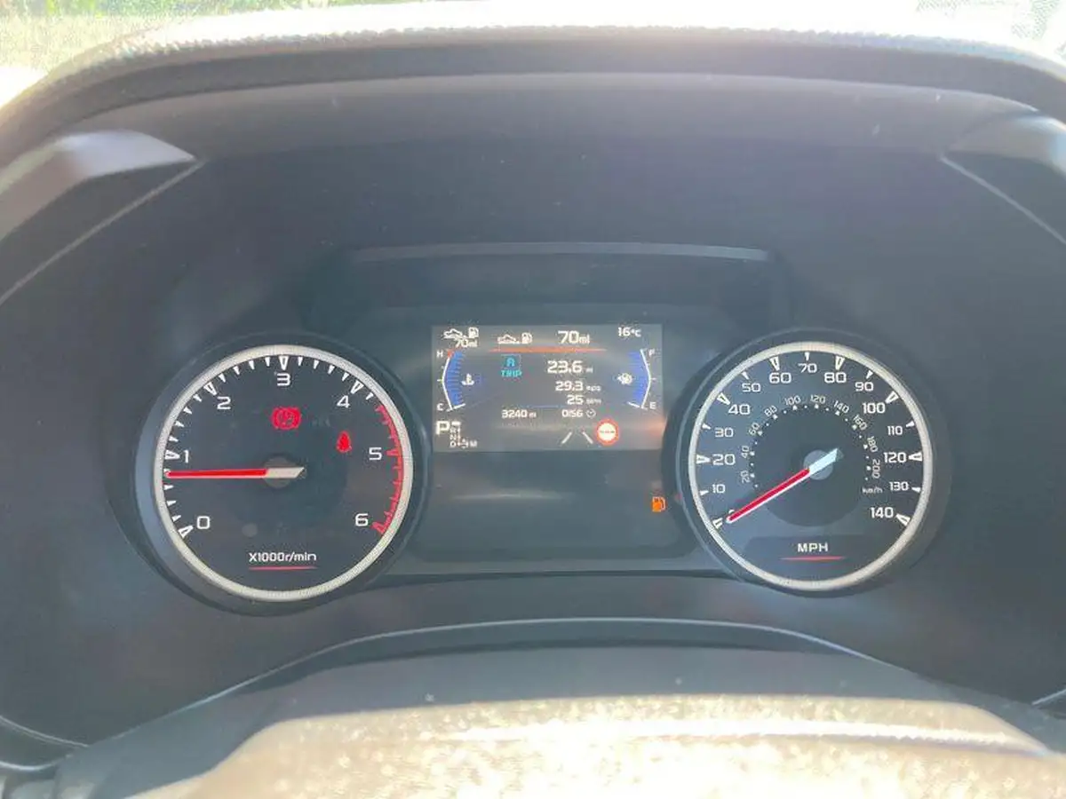 2024-isuzu-d-max-19td-dl20-double-auto-big-20