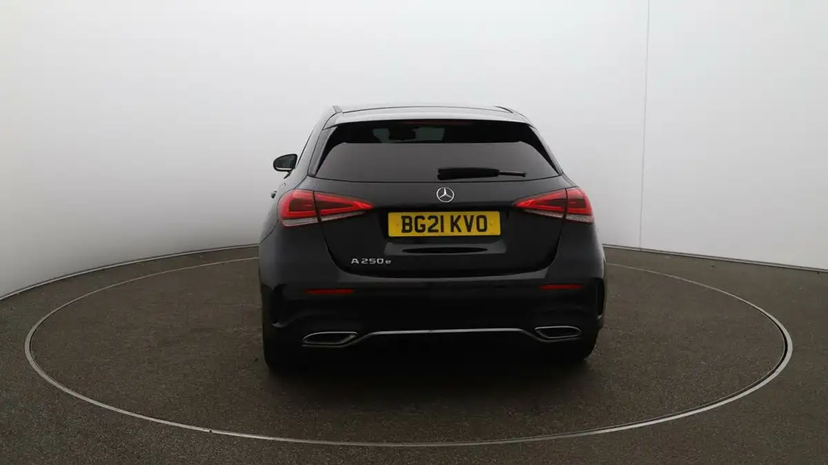 2021-mercedes-benz-a-class-13-a250e-amg-line-hatchback-5d-big-52