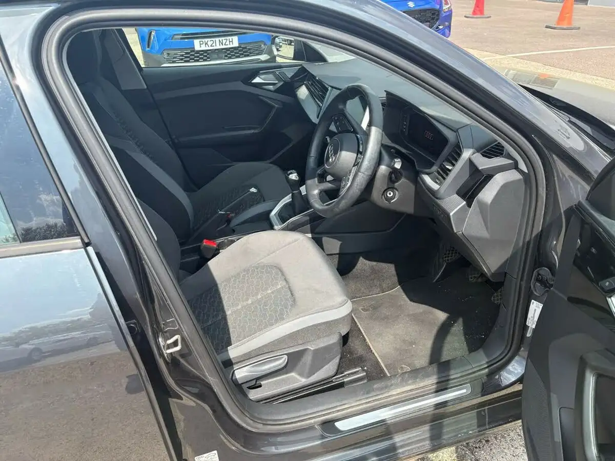 2021-audi-a1-10-25-tfsi-sport-big-9