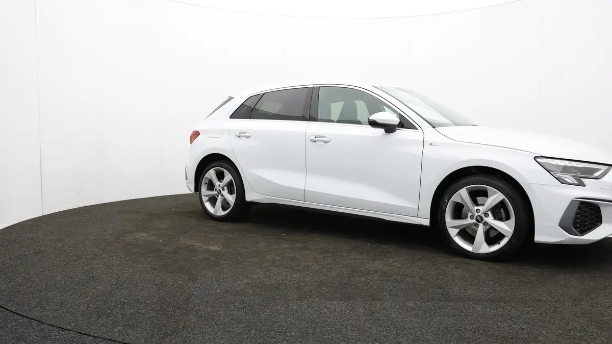 2021-audi-a3-14-40-tfsi-e-s-line-big-37