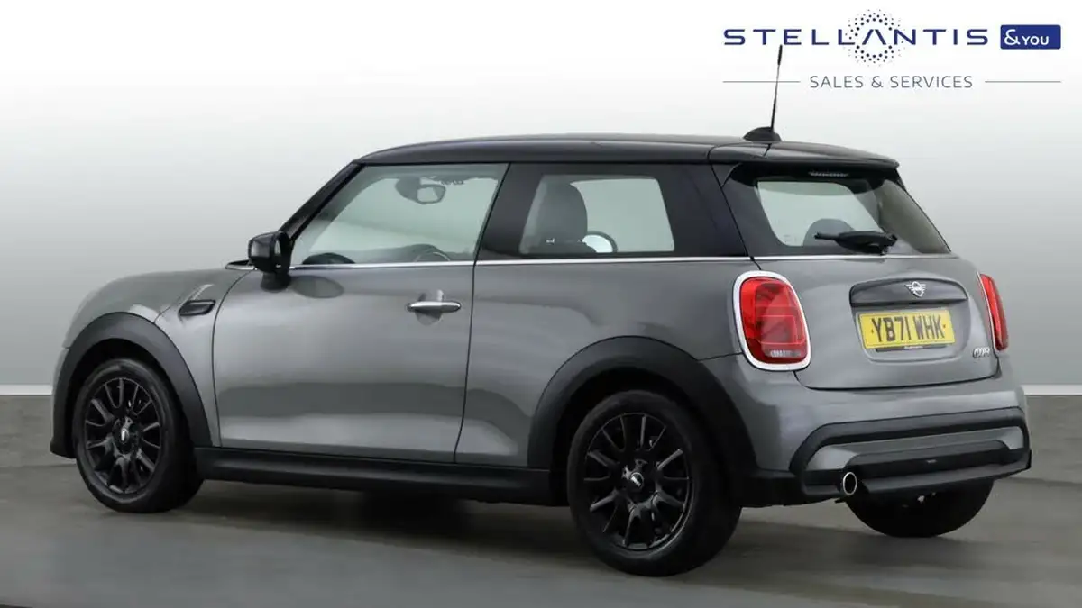 2022-mini-cooper-15-cooper-classic-hatchback-3d-auto-big-2