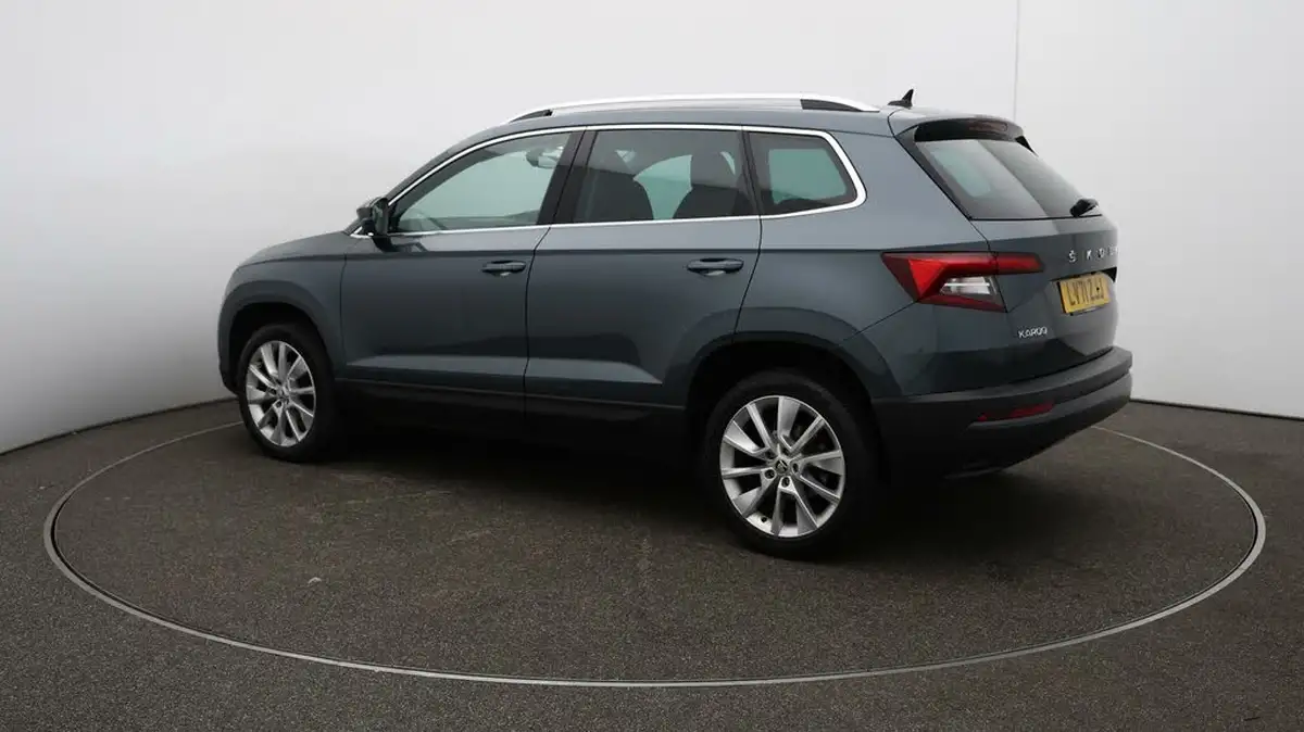 2021-skoda-karoq-15-tsi-se-l-dsg-big-28