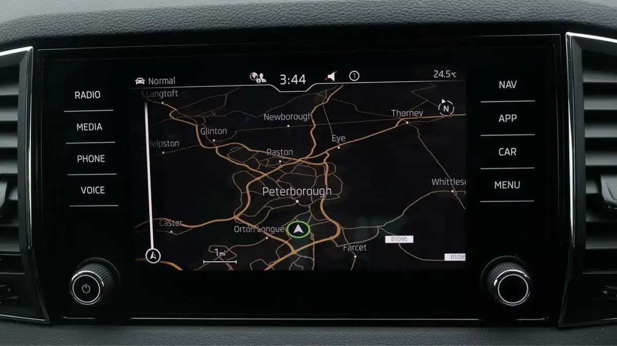 2021-skoda-karoq-15-tsi-se-l-dsg-big-11