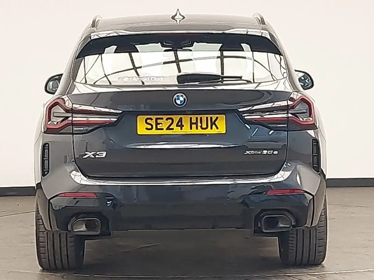 2024-bmw-x3-20-30e-xdrive-m-sport-big-14