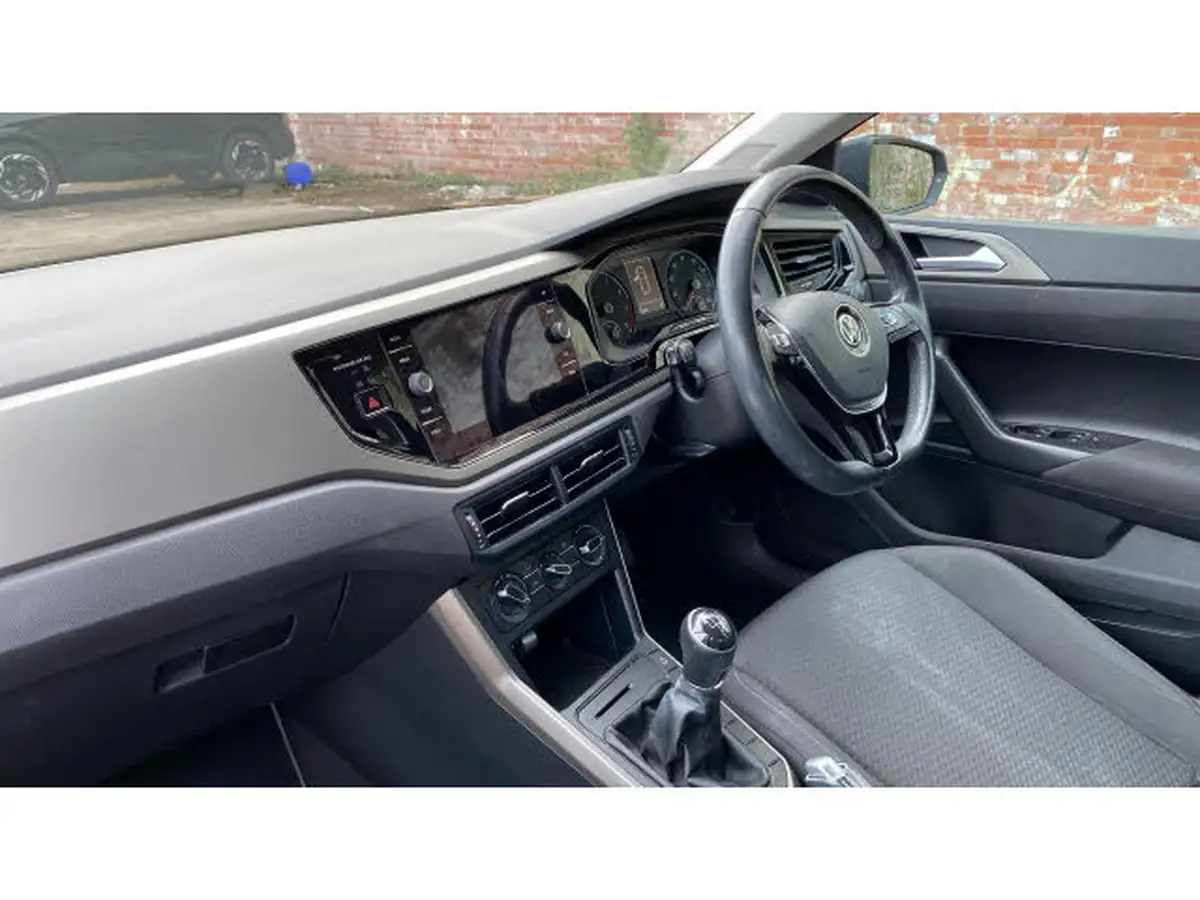 2019-volkswagen-polo-10-se-65ps-evo-ss-big-8