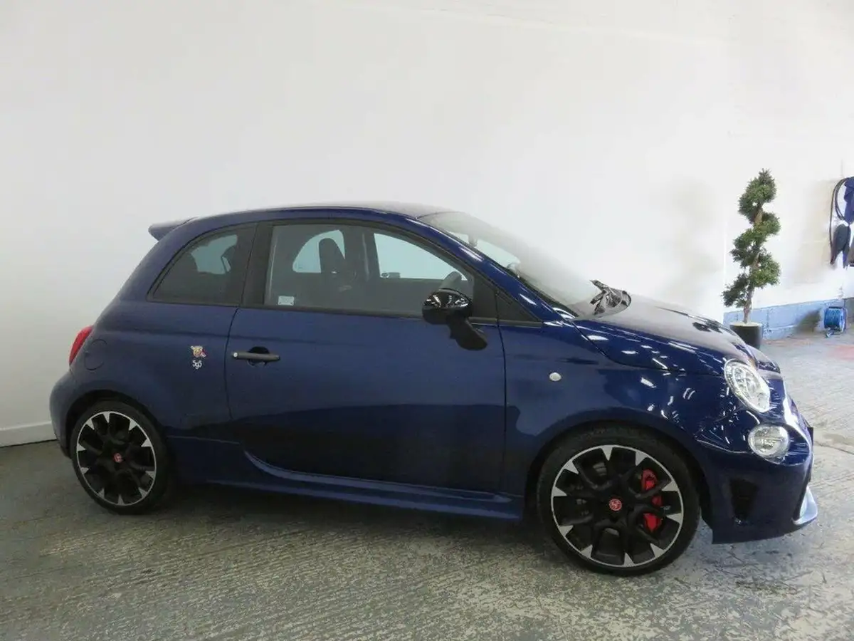 2016-abarth-595-14-tjet-competizione-big-3