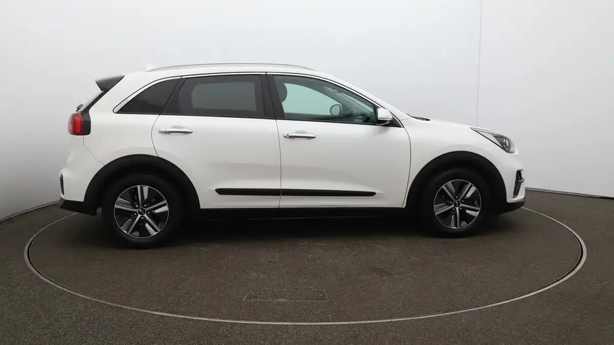 2020-kia-niro-16-gdi-2-big-41