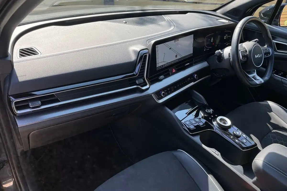 2023-kia-sportage-16-t-gdi-gt-line-148bhp-48v-dct-big-26