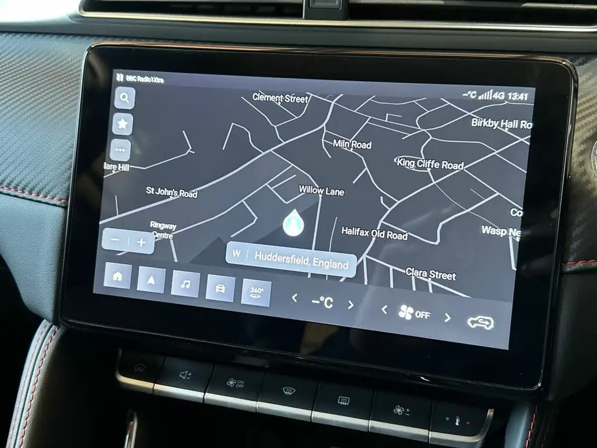 2025-mg-zs-suv-e-trophy-connect-ev-176ps-big-10